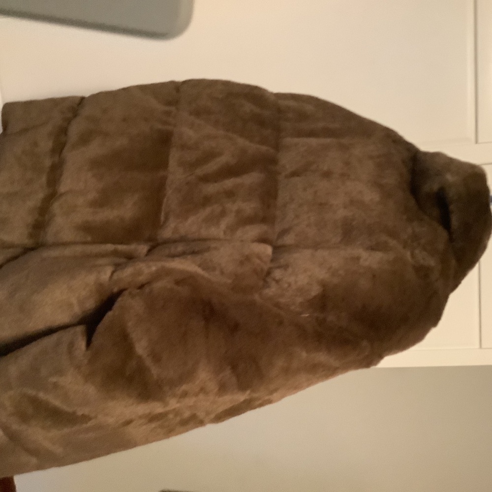 Faux fur jacket - Picture 2 of 3
